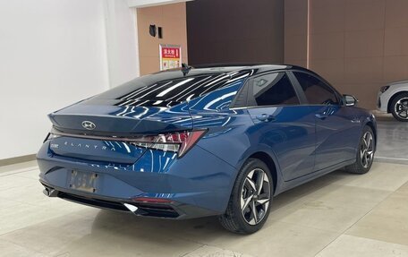 Hyundai Elantra, 2022 год, 1 570 000 рублей, 3 фотография