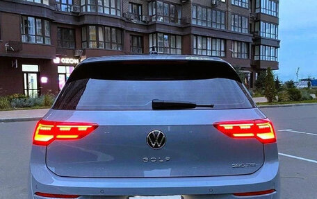 Volkswagen Golf VIII, 2022 год, 1 800 000 рублей, 5 фотография