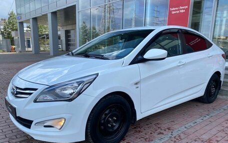 Hyundai Solaris II рестайлинг, 2016 год, 890 000 рублей, 7 фотография