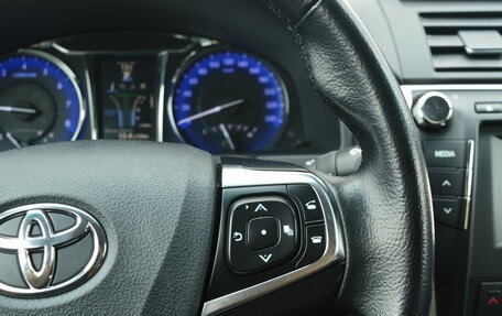 Toyota Camry, 2016 год, 1 950 000 рублей, 11 фотография
