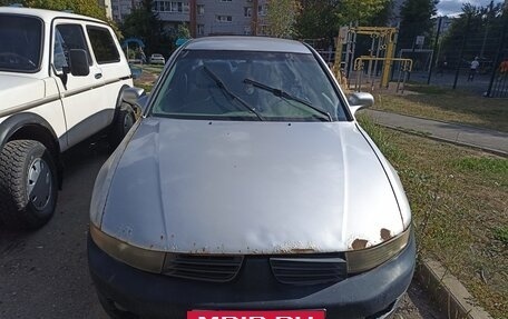Mitsubishi Galant VIII, 2003 год, 75 000 рублей, 3 фотография