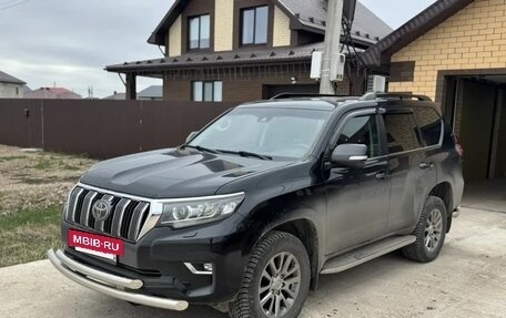 Toyota Land Cruiser Prado 150 рестайлинг 2, 2018 год, 4 800 000 рублей, 8 фотография