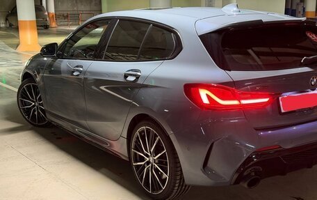 BMW 1 серия, 2021 год, 4 300 000 рублей, 3 фотография