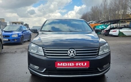 Volkswagen Passat B7, 2013 год, 1 050 000 рублей, 3 фотография