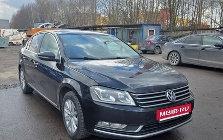 Volkswagen Passat B7, 2013 год, 1 050 000 рублей, 2 фотография
