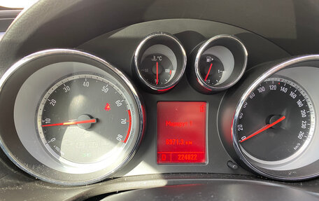 Opel Insignia II рестайлинг, 2011 год, 950 000 рублей, 7 фотография