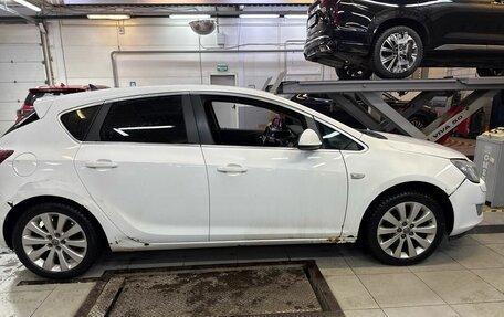 Opel Astra J, 2011 год, 599 000 рублей, 7 фотография