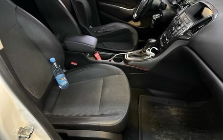 Opel Astra J, 2011 год, 599 000 рублей, 17 фотография