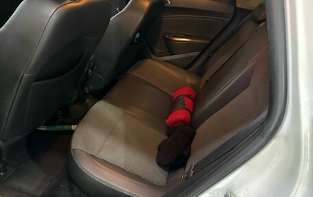 Opel Astra J, 2011 год, 599 000 рублей, 21 фотография