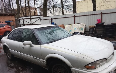 Pontiac Bonneville IX, 1992 год, 100 000 рублей, 1 фотография