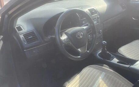 Toyota Avensis III рестайлинг, 2009 год, 1 040 000 рублей, 6 фотография