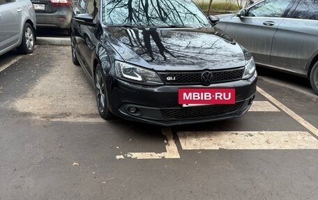 Volkswagen Jetta VI, 2014 год, 880 000 рублей, 3 фотография