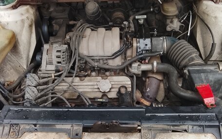 Pontiac Bonneville IX, 1992 год, 100 000 рублей, 5 фотография