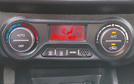 KIA Rio III рестайлинг, 2012 год, 880 000 рублей, 10 фотография