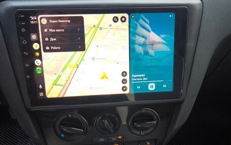 Skoda Rapid I, 2018 год, 1 350 000 рублей, 17 фотография