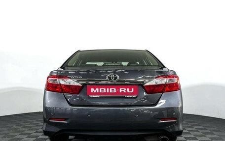 Toyota Camry, 2012 год, 1 747 000 рублей, 6 фотография
