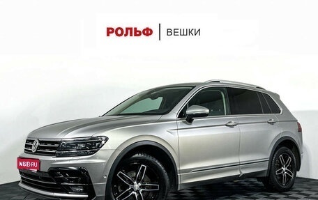 Volkswagen Tiguan II, 2019 год, 2 950 000 рублей, 1 фотография