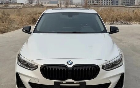 BMW 1 серия, 2021 год, 1 890 000 рублей, 2 фотография
