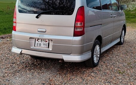 Nissan Serena II, 2002 год, 630 000 рублей, 4 фотография