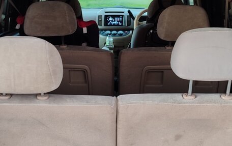 Nissan Serena II, 2002 год, 630 000 рублей, 10 фотография