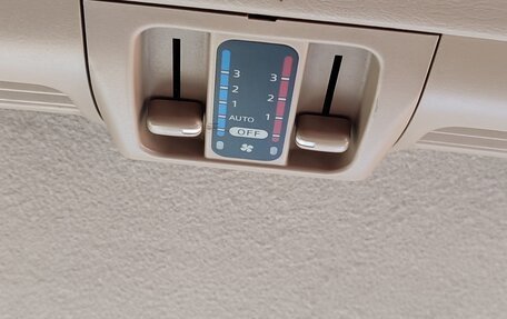 Nissan Serena II, 2002 год, 630 000 рублей, 13 фотография