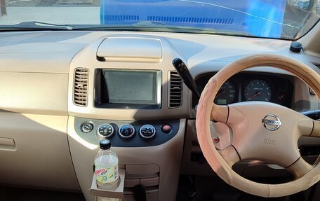 Nissan Serena II, 2002 год, 630 000 рублей, 16 фотография