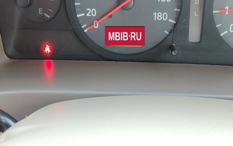 Nissan Serena II, 2002 год, 630 000 рублей, 17 фотография