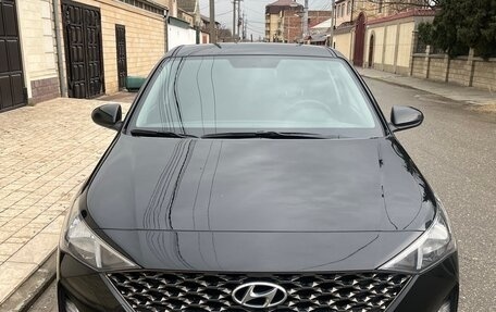 Hyundai Solaris II рестайлинг, 2021 год, 1 275 000 рублей, 2 фотография