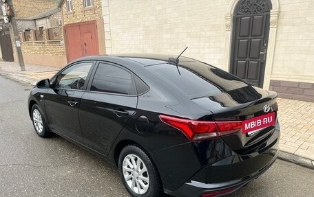 Hyundai Solaris II рестайлинг, 2021 год, 1 275 000 рублей, 7 фотография