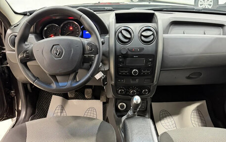 Renault Duster I рестайлинг, 2017 год, 1 072 000 рублей, 10 фотография