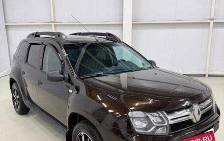 Renault Duster I рестайлинг, 2017 год, 1 072 000 рублей, 5 фотография