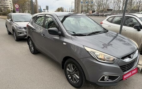 Hyundai ix35 I рестайлинг, 2014 год, 1 380 000 рублей, 2 фотография