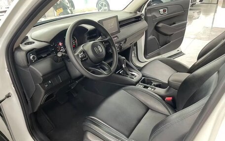 Honda Vezel, 2022 год, 1 650 000 рублей, 10 фотография