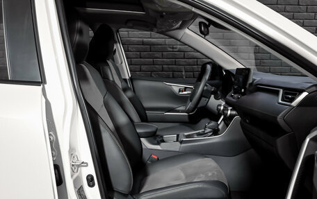 Toyota RAV4, 2025 год, 4 550 000 рублей, 7 фотография