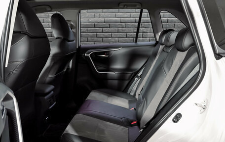 Toyota RAV4, 2025 год, 4 550 000 рублей, 15 фотография