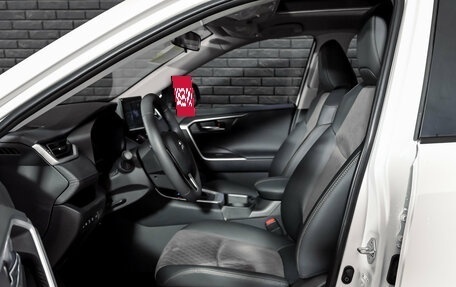 Toyota RAV4, 2025 год, 4 550 000 рублей, 5 фотография