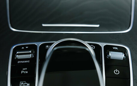 Mercedes-Benz E-Класс, 2018 год, 3 600 000 рублей, 30 фотография