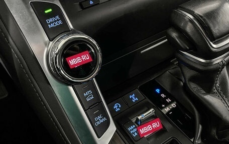 Toyota Land Cruiser, 2022 год, 9 397 000 рублей, 15 фотография