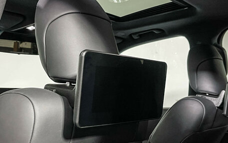 Toyota Land Cruiser, 2022 год, 9 397 000 рублей, 26 фотография