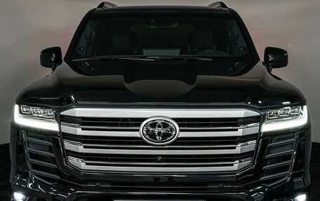 Toyota Land Cruiser, 2022 год, 9 397 000 рублей, 27 фотография