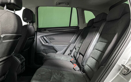 Volkswagen Tiguan II, 2019 год, 2 950 000 рублей, 10 фотография