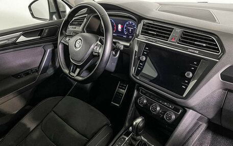 Volkswagen Tiguan II, 2019 год, 2 950 000 рублей, 9 фотография