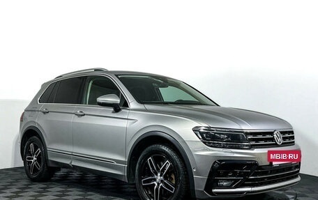 Volkswagen Tiguan II, 2019 год, 2 950 000 рублей, 3 фотография