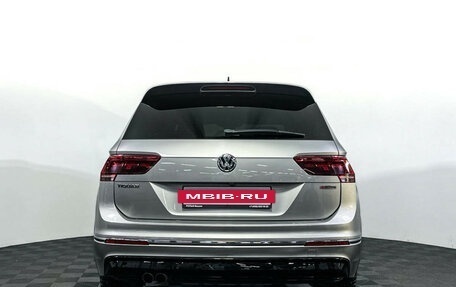 Volkswagen Tiguan II, 2019 год, 2 950 000 рублей, 6 фотография