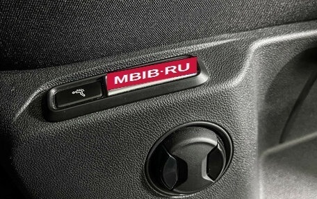 Volkswagen Tiguan II, 2019 год, 2 950 000 рублей, 14 фотография