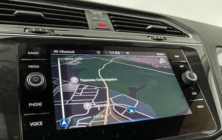 Volkswagen Tiguan II, 2021 год, 3 497 000 рублей, 17 фотография