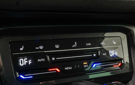 Volkswagen Tiguan II, 2021 год, 3 497 000 рублей, 16 фотография