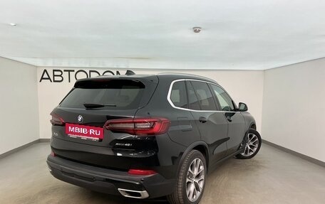 BMW X5, 2019 год, 6 190 000 рублей, 2 фотография
