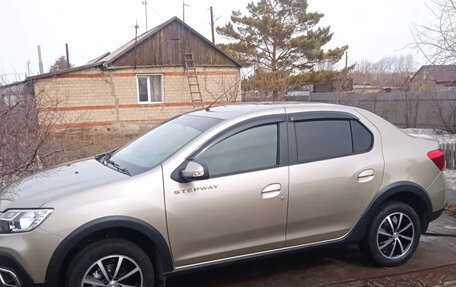 Renault Logan II, 2021 год, 1 750 000 рублей, 1 фотография