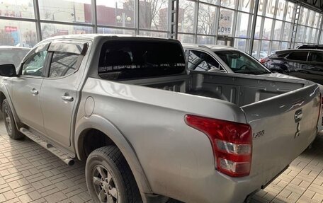 Mitsubishi L200 IV рестайлинг, 2015 год, 1 059 300 рублей, 1 фотография